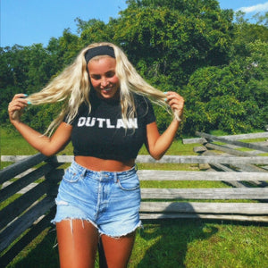 OUTLAW Crop Top Tee