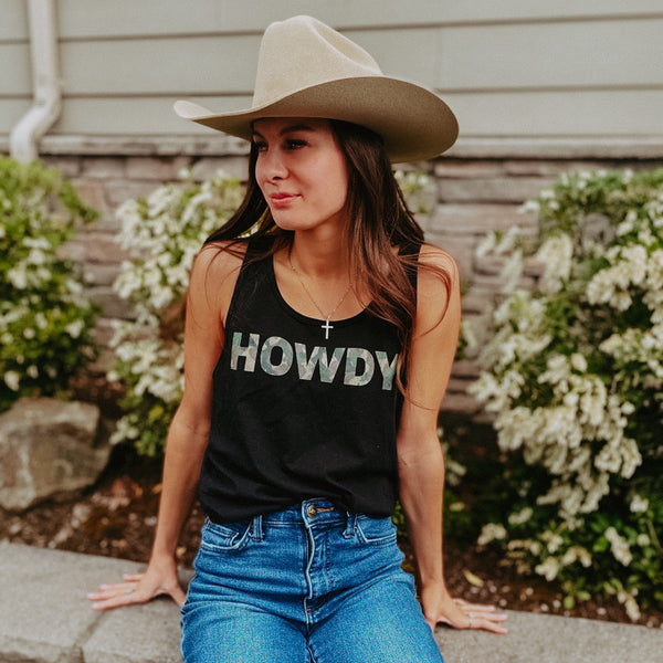 HOWDY Camo Crop Top Tee – Whiskey Riff Shop