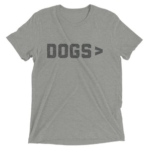 dogs > t shirt